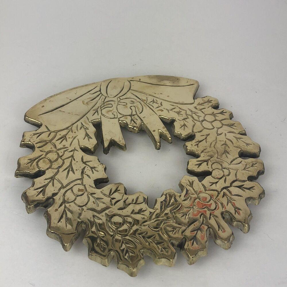 Vintage Christmas Brass Trivet Holly Wreath w/ Bow 7" diameter